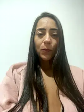 lucioliveira online show from 11/26/25, 05:02