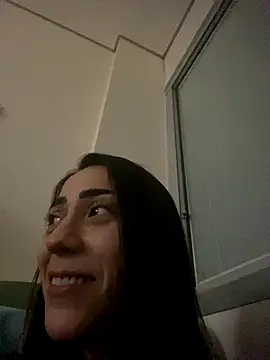 lucioliveira online show from 10/15/25, 05:50