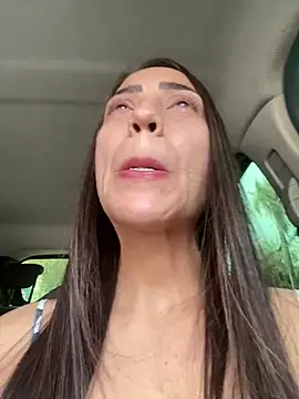 lucioliveira online show from 09/18/25, 03:59