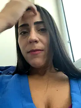 lucioliveira online show from 10/15/25, 06:16