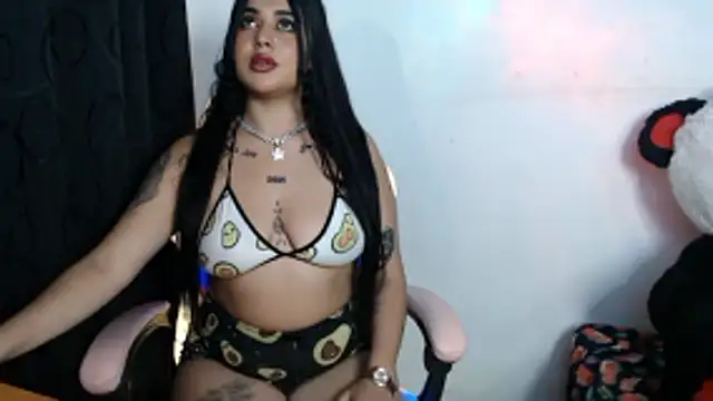 sophiadaza666 online show from 05/25/26, 12:32