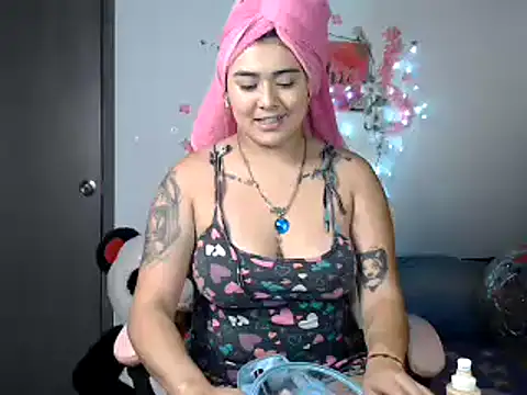 sophiadaza666 online show from 02/17/26, 01:03