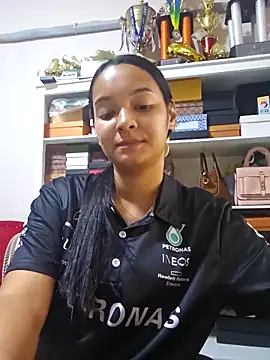 Natural Asian Girl online show from 10/13/25, 03:46