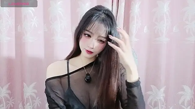 Snapshot of annacc999 chatting on 01/19/26, 02:43 annacc999 online show from 01/19/26, 02:43