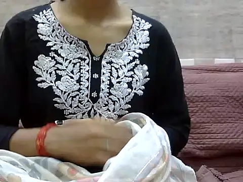 VNDANA  online show from 04/18/26, 06:10