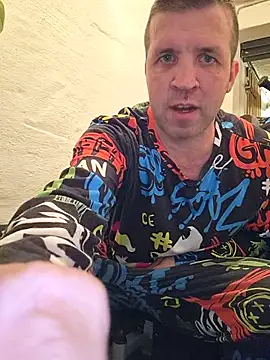 Snapshot of Spritser1980 chatting on 05/30/26, 04:45 Spritser1980 online show from 05/30/26, 04:45