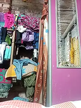 Snapshot of riyanag2 chatting on 10/31/25, 02:02 riyanag2 online show from 10/31/25, 02:02