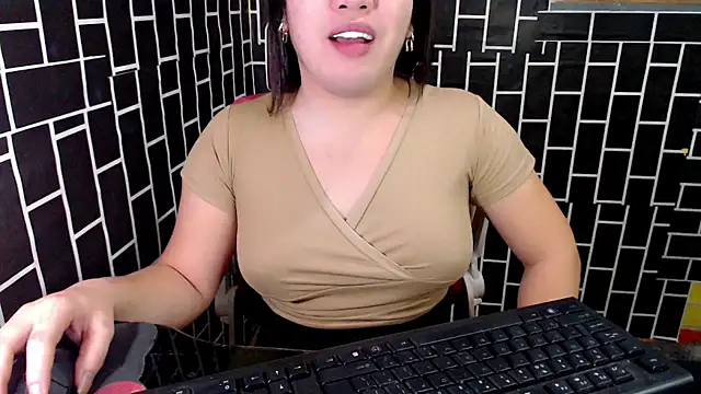 xUrDreamSlutWhore online show from 09/16/25, 09:16