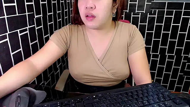 xUrDreamSlutWhore online show from 09/14/25, 04:07