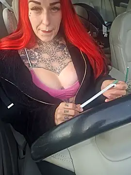 Snapshot of Lexii-Love chatting on 10/22/25, 03:11 Lexii-Love online show from 10/22/25, 03:11