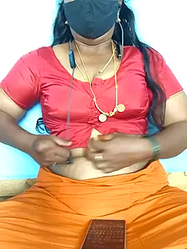 Snapshot of Tamil_Sweety chatting on 09/23/25, 05:25 Tamil Sweety online show from 09/23/25, 05:25