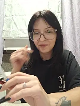 AllexyAle online show from 04/23/26, 09:49