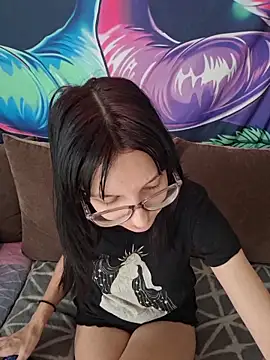 AllexyAle online show from 03/13/26, 06:51