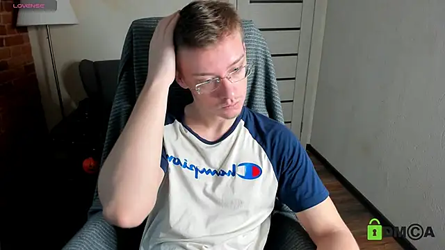 Harm Dick online show from 11/24/25, 10:48