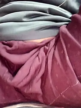 Taitanic143 online show from 04/28/26, 06:45