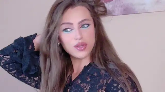 Sienna Voss online show from 04/30/26, 08:38