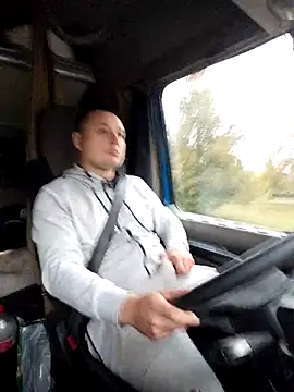 Amberdual online show from 10/09/25, 05:19