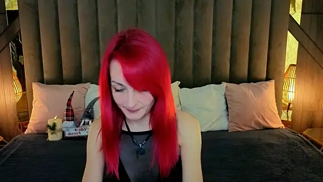 BrandyBloom online show from 12/16/25, 08:13