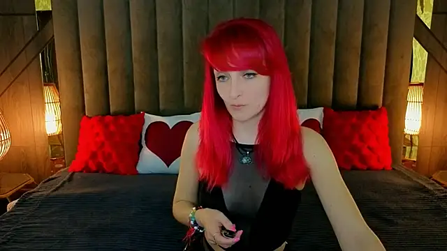 Snapshot of BrandyBloom chatting on 04/02/26, 07:31 BrandyBloom online show from 04/02/26, 07:31