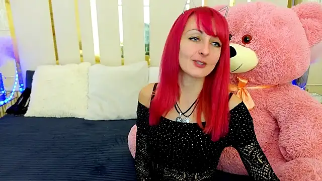 BrandyBloom online show from 10/19/25, 07:16