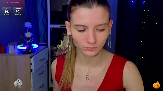 Snapshot of Vetta11 chatting on 10/30/25, 03:38 Vetta11 online show from 10/30/25, 03:38