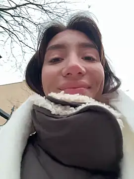 BallerinaCappuccino  online show from 12/18/25, 07:02