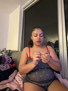 allybluee777 online show from 02/15/26, 12:00