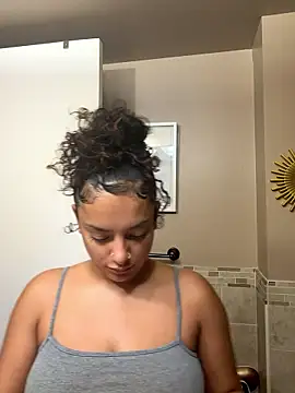 allybluee777 online show from 01/14/26, 12:31