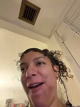 allybluee777 online show from 04/04/26, 03:13