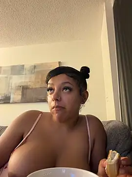 allybluee777 online show from 02/08/26, 12:30