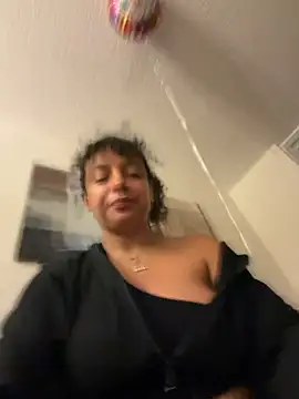 allybluee777 online show from 02/20/26, 01:46