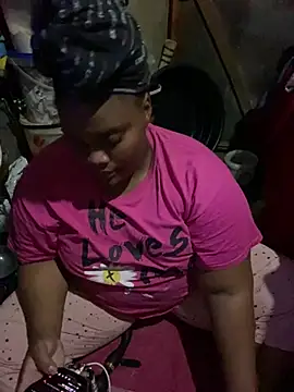 chubbybbw18 online show from 05/06/26, 08:13