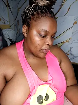 chubbybbw18 online show from 04/30/26, 07:48