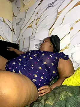 chubbybbw18 online show from 10/25/25, 02:39