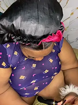 chubbybbw18 online show from 04/16/26, 06:47