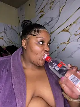 chubbybbw18 online show from 03/11/26, 04:12