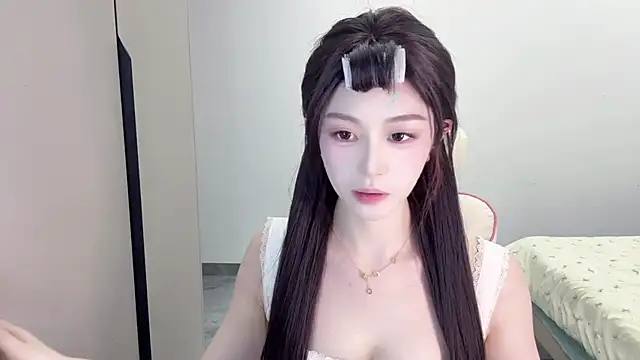 Snapshot of Cookie-oo chatting on 09/28/25, 12:23 Cookie-oo online show from 09/28/25, 12:23