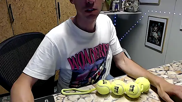 Snapshot of sakiramissy chatting on 10/15/25, 02:25 sakiramissy online show from 10/15/25, 02:25