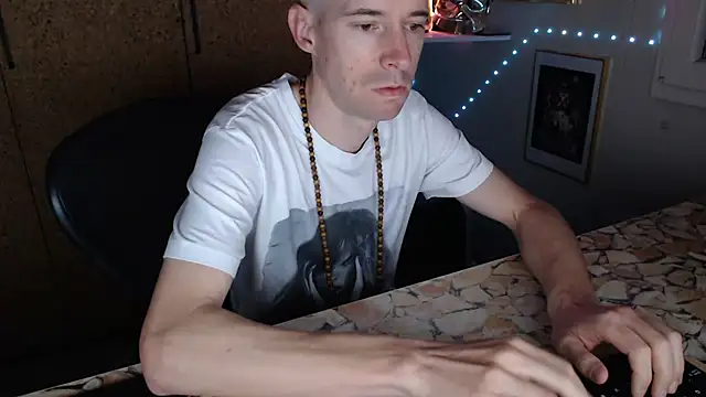 sakiramissy online show from 03/18/26, 07:00