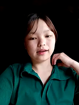 XoiXoi232 online show from 10/19/25, 10:18