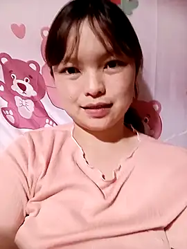 XoiXoi232 online show from 10/31/25, 09:17