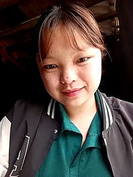 XoiXoi232 online show from 10/21/25, 04:23