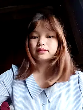 XoiXoi232 online show from 10/17/25, 11:28