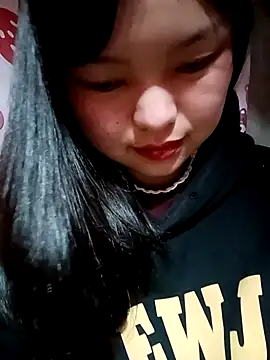 XoiXoi232 online show from 03/11/26, 10:31