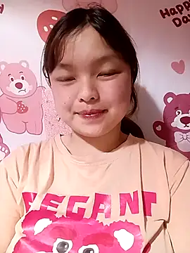 XoiXoi232 online show from 12/03/25, 09:09