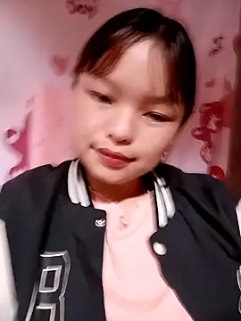 XoiXoi232 online show from 10/25/25, 12:54