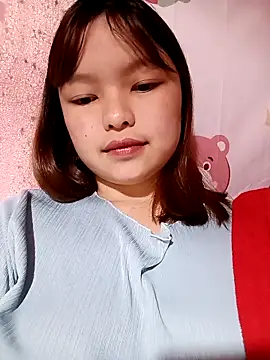 XoiXoi232 online show from 11/25/25, 01:06