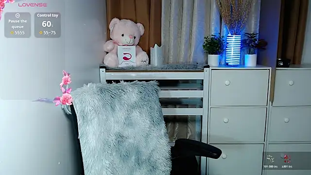  Jenniyah  online show from 10/24/25, 02:32