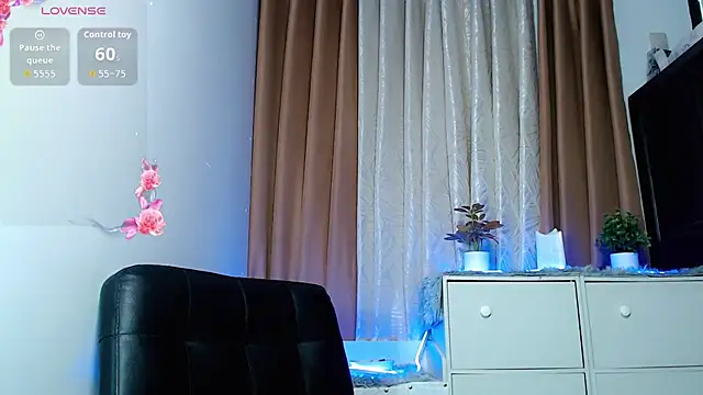  Jenniyah  online show from 09/19/25, 01:53