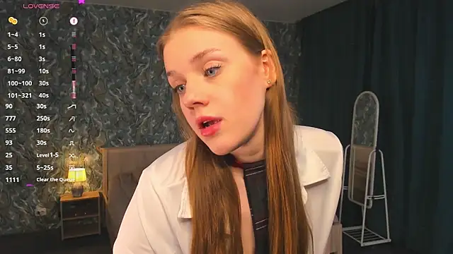 OdellaFrake online show from 04/13/26, 07:40